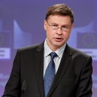 Dombrovskis, rallentamento preoccupa, chi può spenda