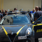 Roma, 33 chili di droga nascosti nelle valigie: tre corrieri bloccati a Fiumicino