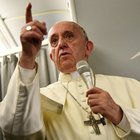 Il Papa "corregge" il Padre Nostro: «Non ci indurre in tentazione? La traduzione è sbagliata»