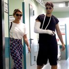 Niccolò Bettarini lascia l'ospedale con la mamma Simona Ventura