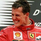 Schumacher, le foto choc sul letto scattate di nascosto: un 'amico' ha provato a venderle per un milione di euro