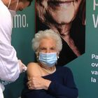 Liliana Segre, ancora minacce dai No Vax: «Questa volta denuncio»