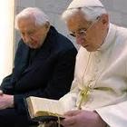 Vaticano, Monsignor Gaenwein smentisce chi dice che Ratzinger abbia commentato il dossier Viganò
