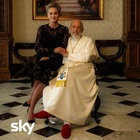 The New Pope, anticipazioni: Guest star Sharone Stone in visita privata da John Malkovich