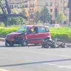 Incidente a Roma, morto motociclista di 77 anni
