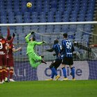 Roma-Inter 2-2: show all'Olimpico. Pellegrini apre, Skriniar e Hakimi ribaltano. Pari di Mancini