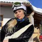 Ilary Blasi e Bastian: lei sugli sci con la famiglia, ma lui dov'è? Il mistero delle storie Instagram