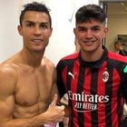 Ronaldo e Bellanova, la foto è hot: sullo sfondo spunta Chiellini nudo