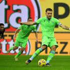 Milan-Lazio 3-2: Hernandez la decide all'ultimo respiro. Pioli rimane in testa. Inzaghi paga le sue scelte