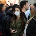 Coronavirus, maxi concorso a Napoli: in tremila da tutta Italia, test febbre per i candidati a rischio