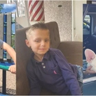 Stati Uniti, follia armi: bambino resta paralizzato dopo una sparatoria in Illinois. «Non potrà più camminare»