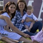 Kate Middleton ignorata all'ingresso della scuola dei figli: i papà più interessati ad un'altra mamma. Ecco chi è