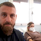 Coronavirus Roma, Sos sangue, in 2mila vanno a donare. Nei laboratori anche De Rossi e Verdone