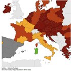 Covid, Ecdc: «In Italia trend in aumento, stimati 500 morti e 2.224 nuove ospedalizzazioni prossima settimana»
