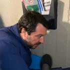 Salvini citofona, il capo della polizia Gabrielli: «No a giustizia "porta a porta"»