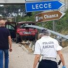 Salento, incidente stradale sulla Tangenziale est: auto tagliata dal guardrail, una donna in codice rosso