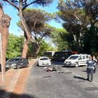 Incidente Cassia, morto ragazzo di 20 anni: Alessio Massa si schianta con lo scooter contro un'auto