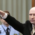 Norvegia, Breivik vince causa contro lo Stato: violati i diritti umani del killer di Utoya