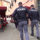 Pisa, rapinavano coetanei: sgominata baby gang, arrestati due minori