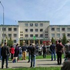 spari nella scuola di Kazan: le immagini