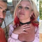 Britney Spears si sposa e mostra l'anello, chi è il futuro marito (che ha 12 anni meno di lei)