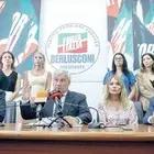 Berlusconi e i nodi sul futuro di Forza Italia: tra "falchi", governisti e fedelissimi di Marta Fascina
