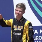 Il kartista russo Artyom Severyukhin fa il saluto nazista sul podio