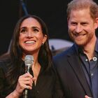 Harry e Meghan, scontro sulla serie tv Netflix: il duca mette il veto alla moglie. «Preoccupato per i figli»