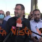 Matteo Salvini: «Inaccettabili incendi dolosi al deposito Atac vicino al campo rom»