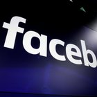 Facebook, bug colpisce 6,8 milioni di utenti: circolano foto non condivise. Ecco cosa sta succedendo