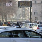 Smog, a Roma stop ai diesel anche domani e giovedì. «Un milione di auto ferme»