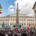 Fiducia, Meloni e Salvini in piazza contro i «poltronari»