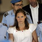 Amanda Knox, la Corte di Strasburgo condanna l'Italia a risarcire 18.000 euro