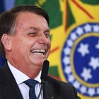 Covid in Brasile, schiaffo della Corte Suprema a Bolsonaro: «Il vaccino sarà obbligatorio per tutti»
