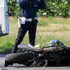 Incidente mortale a Pavia: in moto contro un'auto, Edoardo deceduto sul colpo. Aveva 25 anni