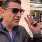 Rapina da Foot Locker in centro a Treviso. Il testimone: «C'era il ragazzo con il ghiaccio in testa» Video