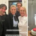 Michelle Hunziker e Tomaso Trussardi insieme alla festa di compleanno, le foto fanno il giro del web