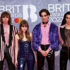I Maneskin ai Brit Awards, non vincono ma stupiscono: Damiano e la collana che non ti aspetti