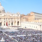 La Chiesa di Roma scende in piazza per dire basta al razzismo e alla politica delle chiusure