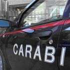 Tenta di violentare 17enne, extracomunitario preso a bottigliate Tenta di violentare 17enne, extracomunitario preso a bottigliate