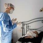 La colpa di contagiare: negli ospedali si cura la sindrome dell'untore