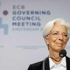 Bce, Lagarde annuncia l'aumento dei tassi