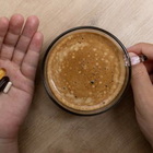 Medicine e caffè, scoperto un pericoloso effetto collaterale