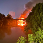 Incendio a Ostiense, le foto esclusive