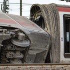 Treno Frecciarossa deragliato, le testimonianze choc dei passeggeri. Un 21enne: «Credevo di essere morto»
