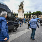 Roma, manifestanti No vax dal Circo Massimo si spostano a Piazza Venezia (Luca Bonaccorso/ag. Toiati)