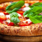 L'associazione della pizza lancia #verapizzacontest, una sfida casalinga