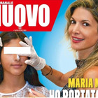Maria Monsè porta la figlia 14enne dal chirurgo plastico. Scoppia la polemica, Selvaggia Lucarelli: «Assistenti sociali subito»