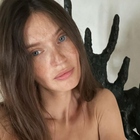 Bianca Balti nuda a 39 anni su Instagram con la borsetta da oltre 2mila euro