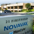 Novavax, slitta avvio prenotazioni nel Lazio. La Regione: «Nessuna certezza su data arrivo forniture»